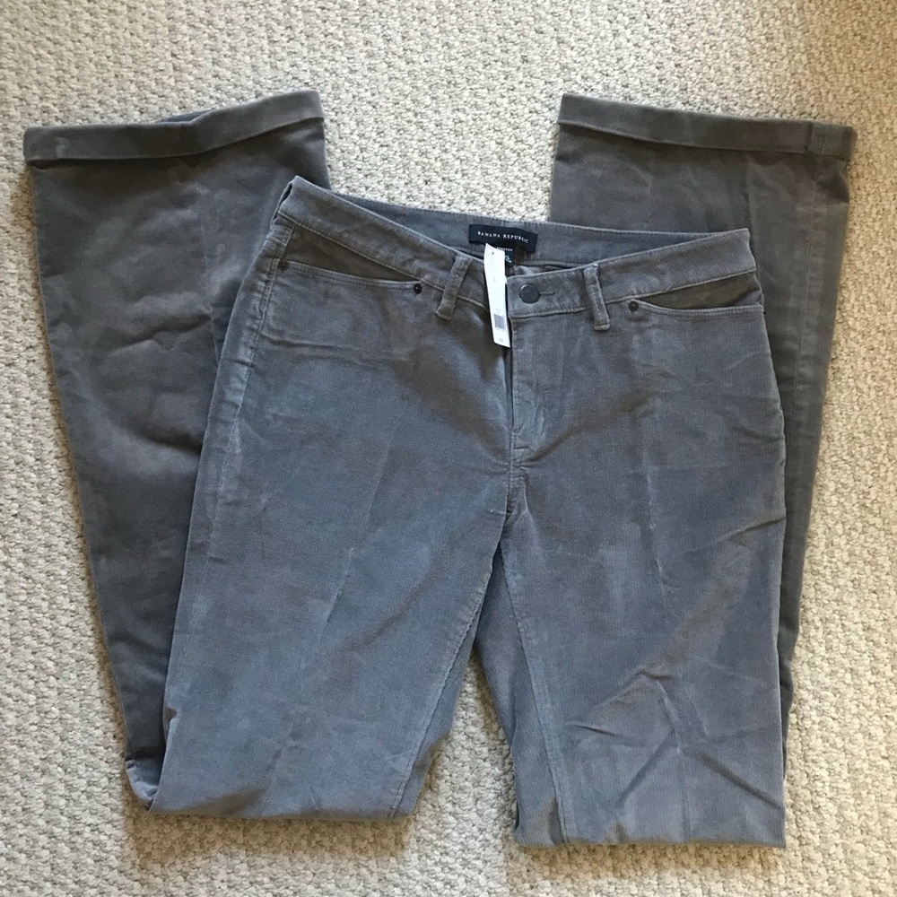 🆕 Banana Republic Wide Leg Corduroys